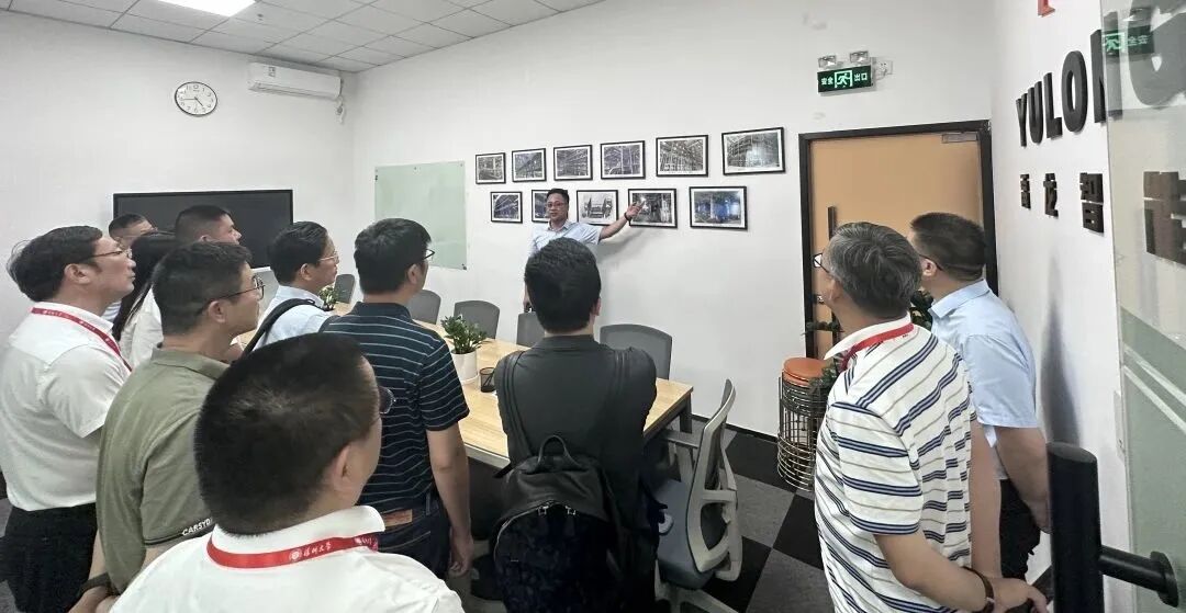 640MCEN303N.jpg 640MCEN303N.jpg