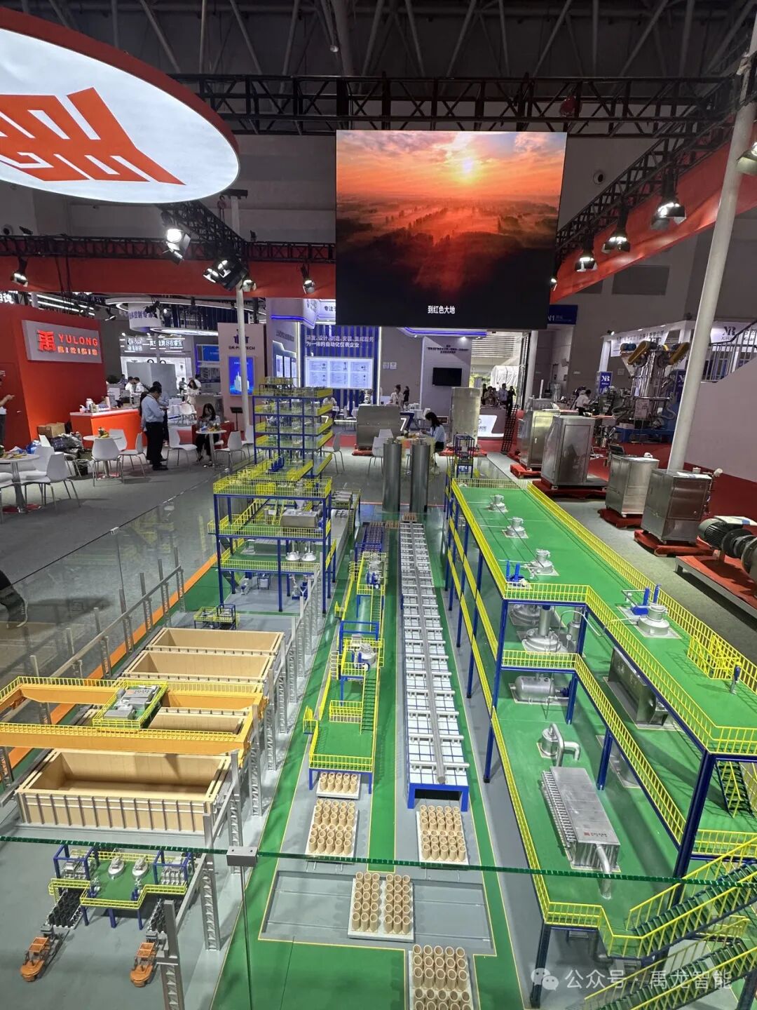 640B4FQQKG5.jpg 640B4FQQKG5.jpg